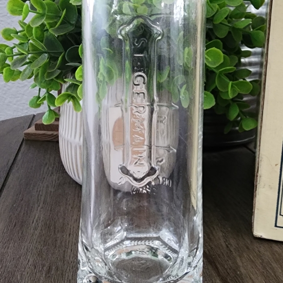 St. Germain Mini Collectible Glass - Picture 4 of 10